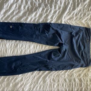 Lulu speed up tight navy size 4